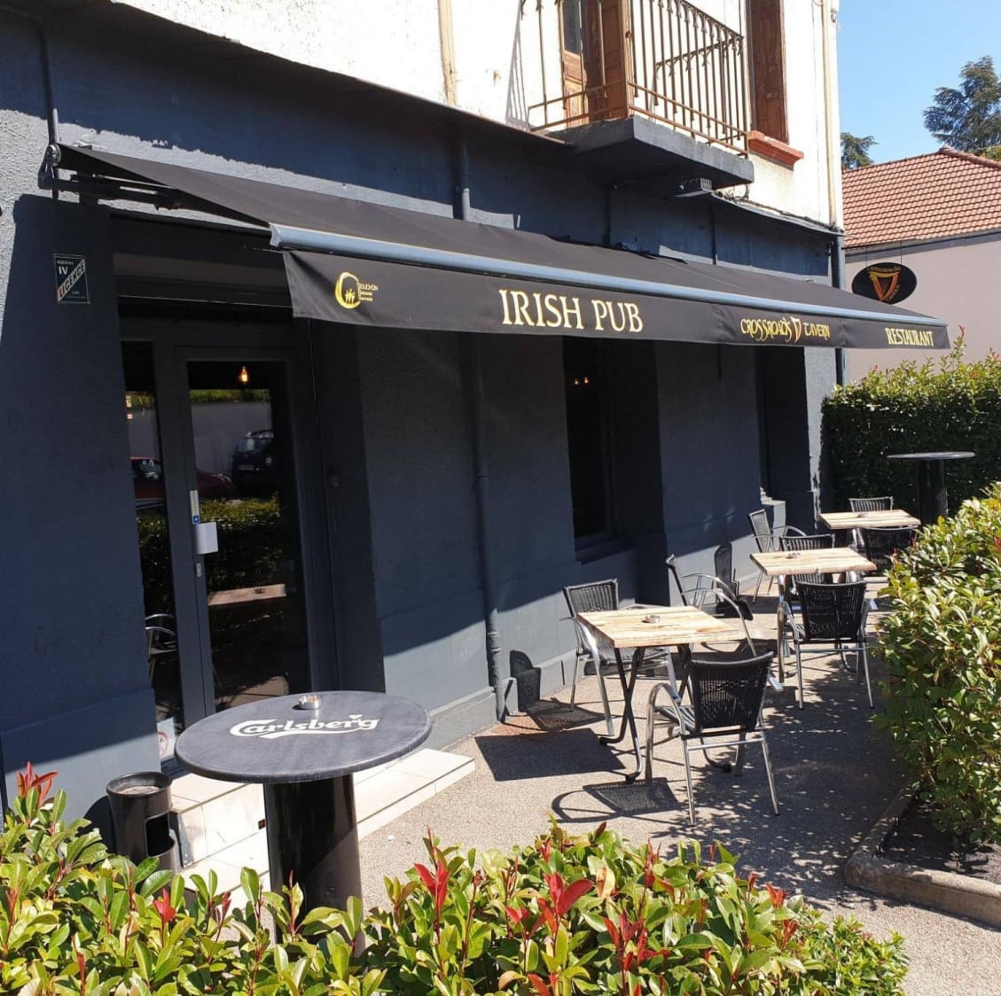 Crossroads Tavern — photo 2