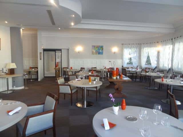 Les Ambassadeurs — photo 2