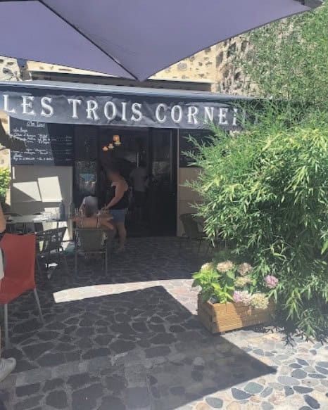 Les Trois Corneilles — photo 3
