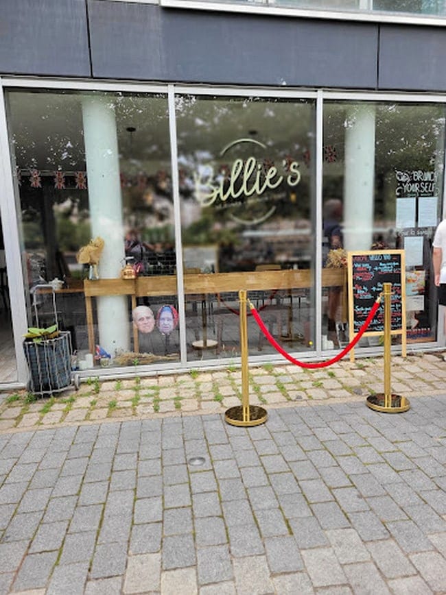 Billie's — photo 2