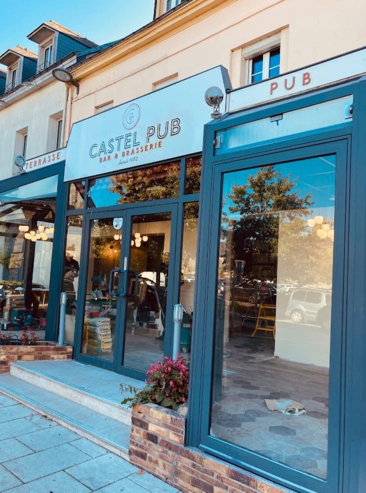 Castel Pub — photo 2