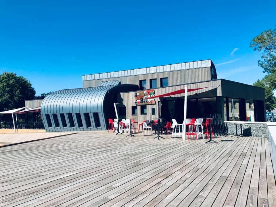 BM — photo 2