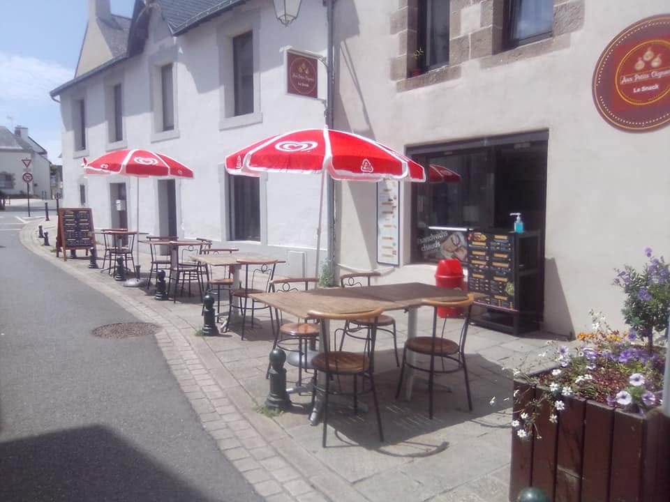 Aux Petits Oignons Le Snack — photo 3