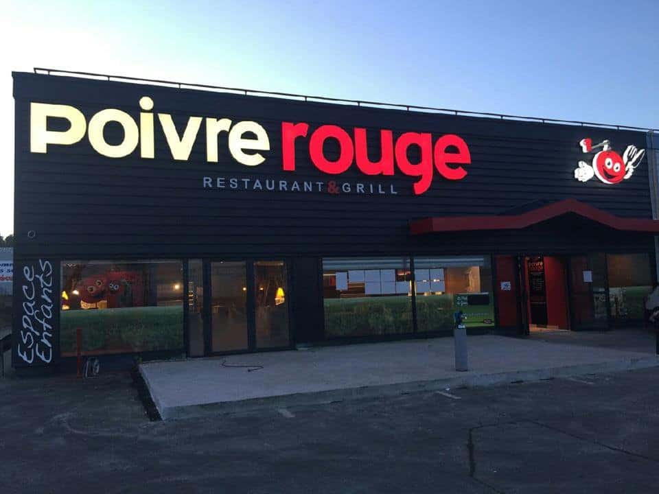 Poivre rouge - La façade du restaurant