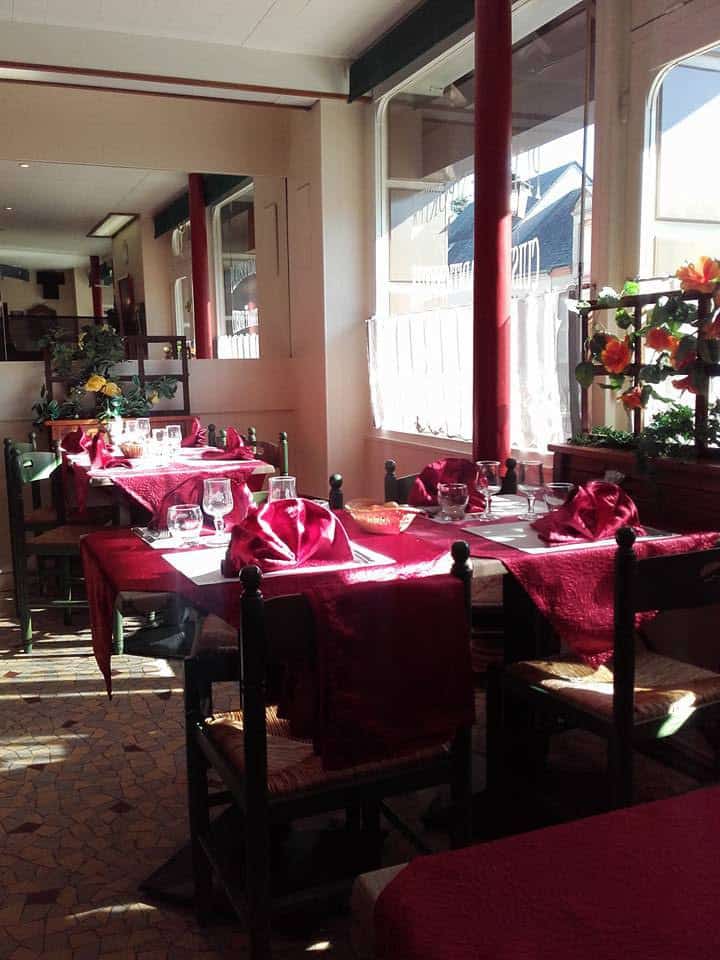 A la tête de veau — Brasserie à Chilleurs Aux Bois — photo 3