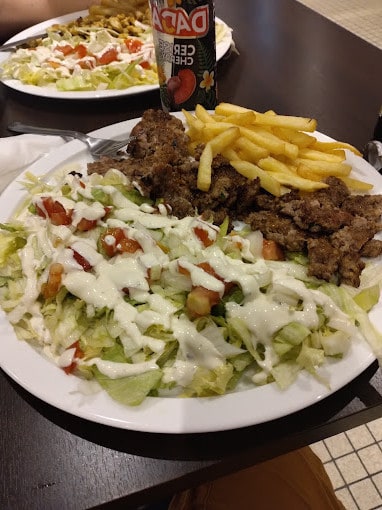 Manger Varie — photo 2