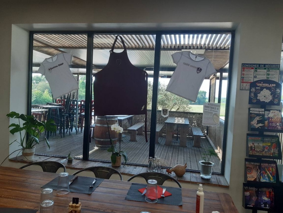 Les 8 Couteaux — photo 3