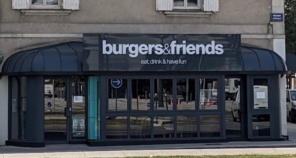 Burgers & friends — photo 3