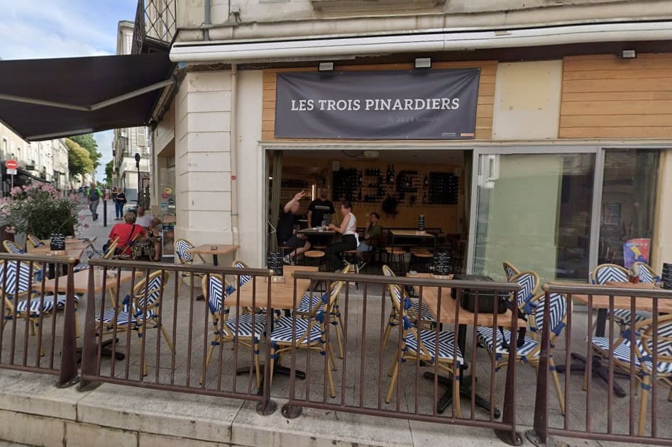 Les Trois Pinardiers — photo 3