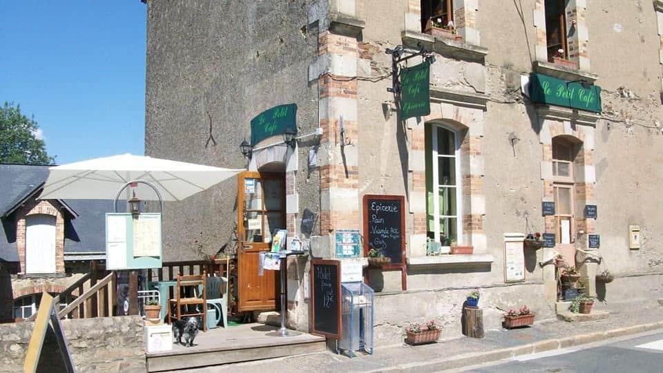 Le petit café — photo 2
