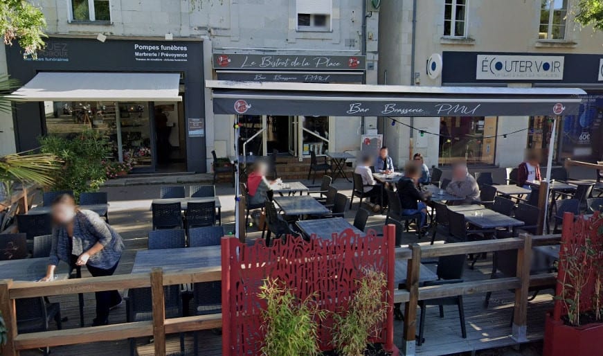 Le Bistrot De La Place — Brasserie à Beaufort-en-Anjou — photo 3