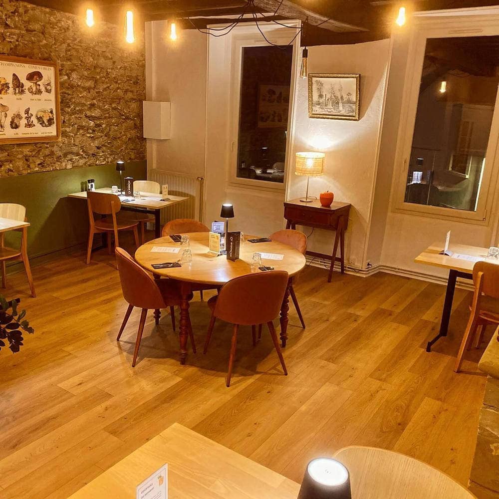 Monsieur JO — Café restaurant à Montreuil Juigne — photo 3