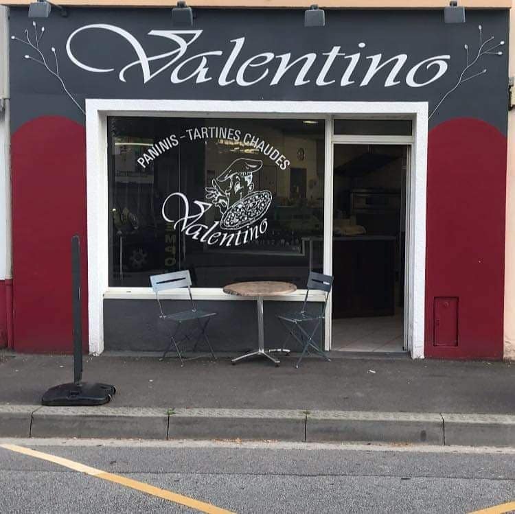 Valentino — photo 3