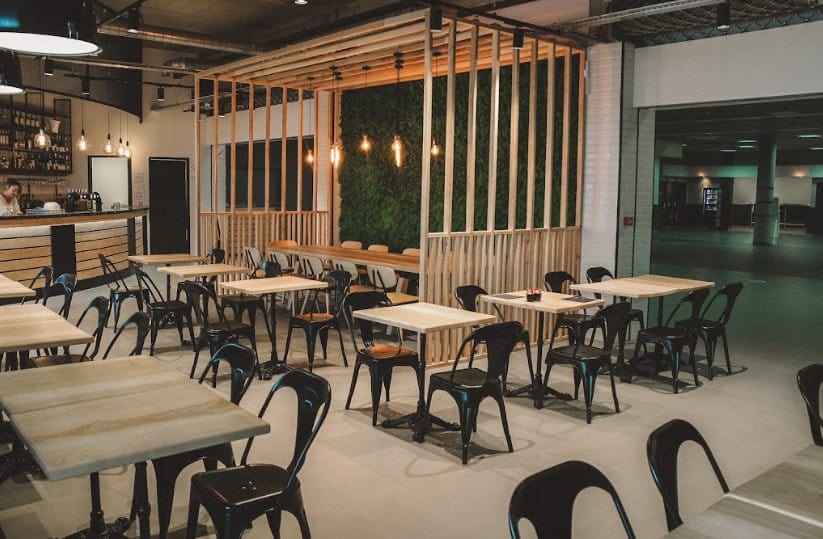 Le Hub Food & Drinks — photo 3
