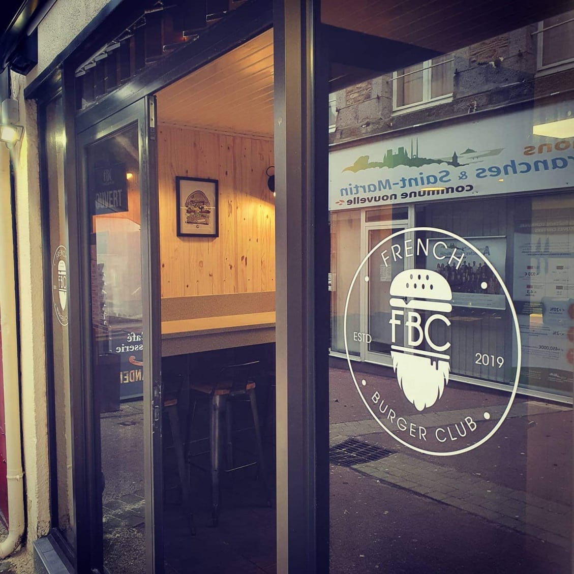 French Burger Club — photo 3