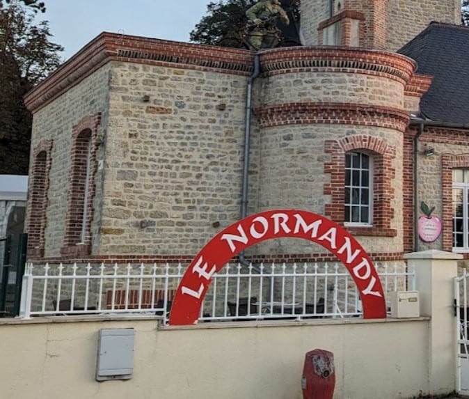 Le Normandy — photo 2