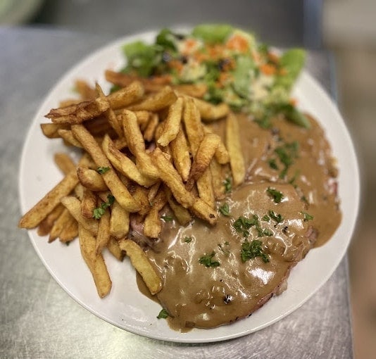 Le Grill de la Plage — Viandes et Grillades à Hauteville sur Mer — photo 2