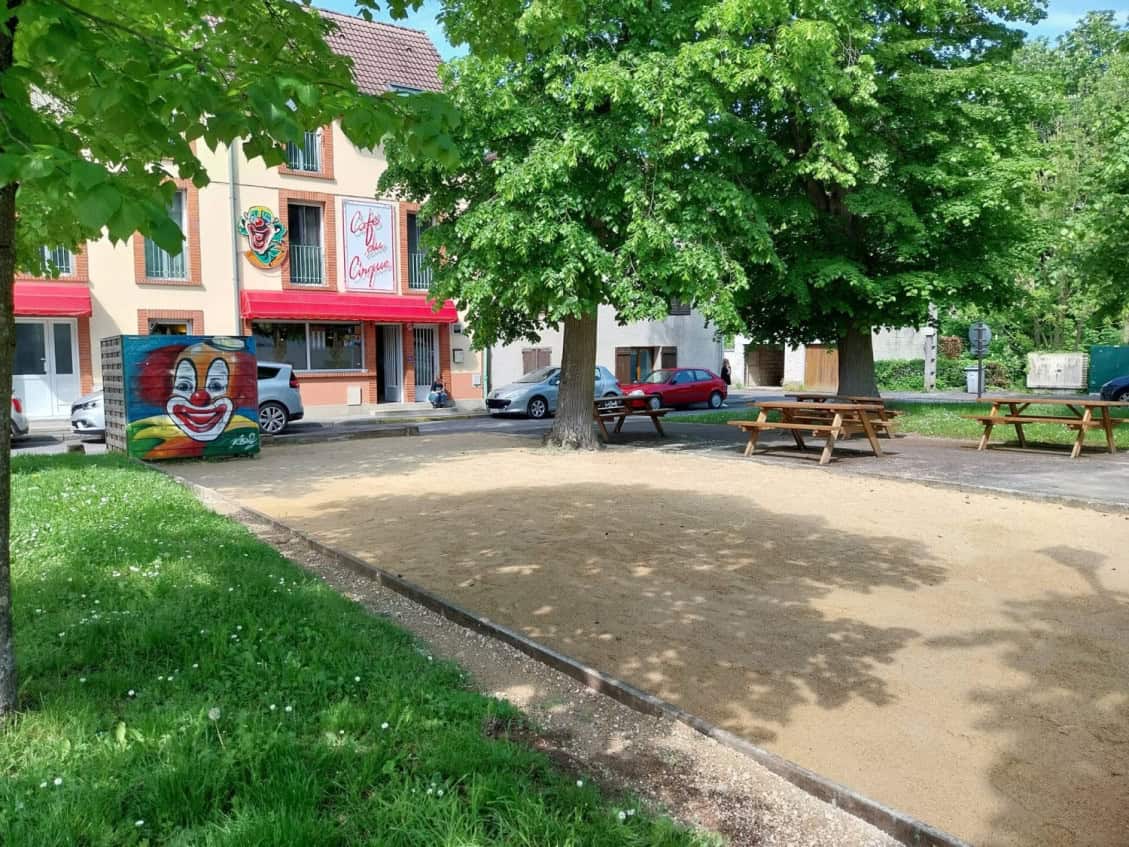 Le café du cirque — photo 3