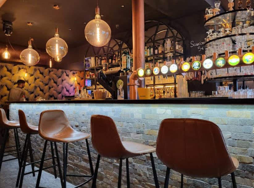 Ernest Hemingway Café — photo 3