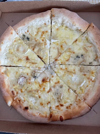 Food et Pizza — photo 2
