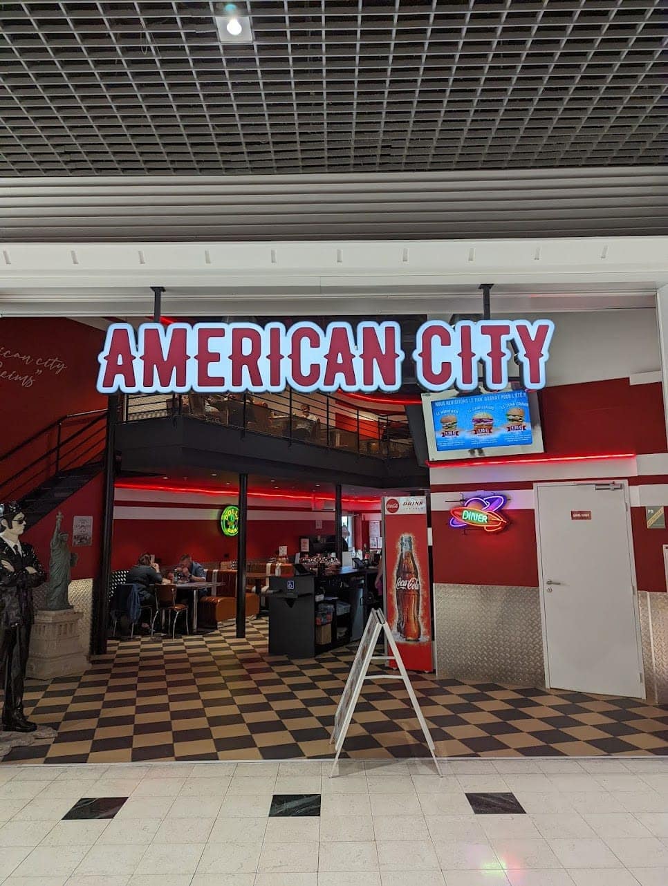 American City — photo 3