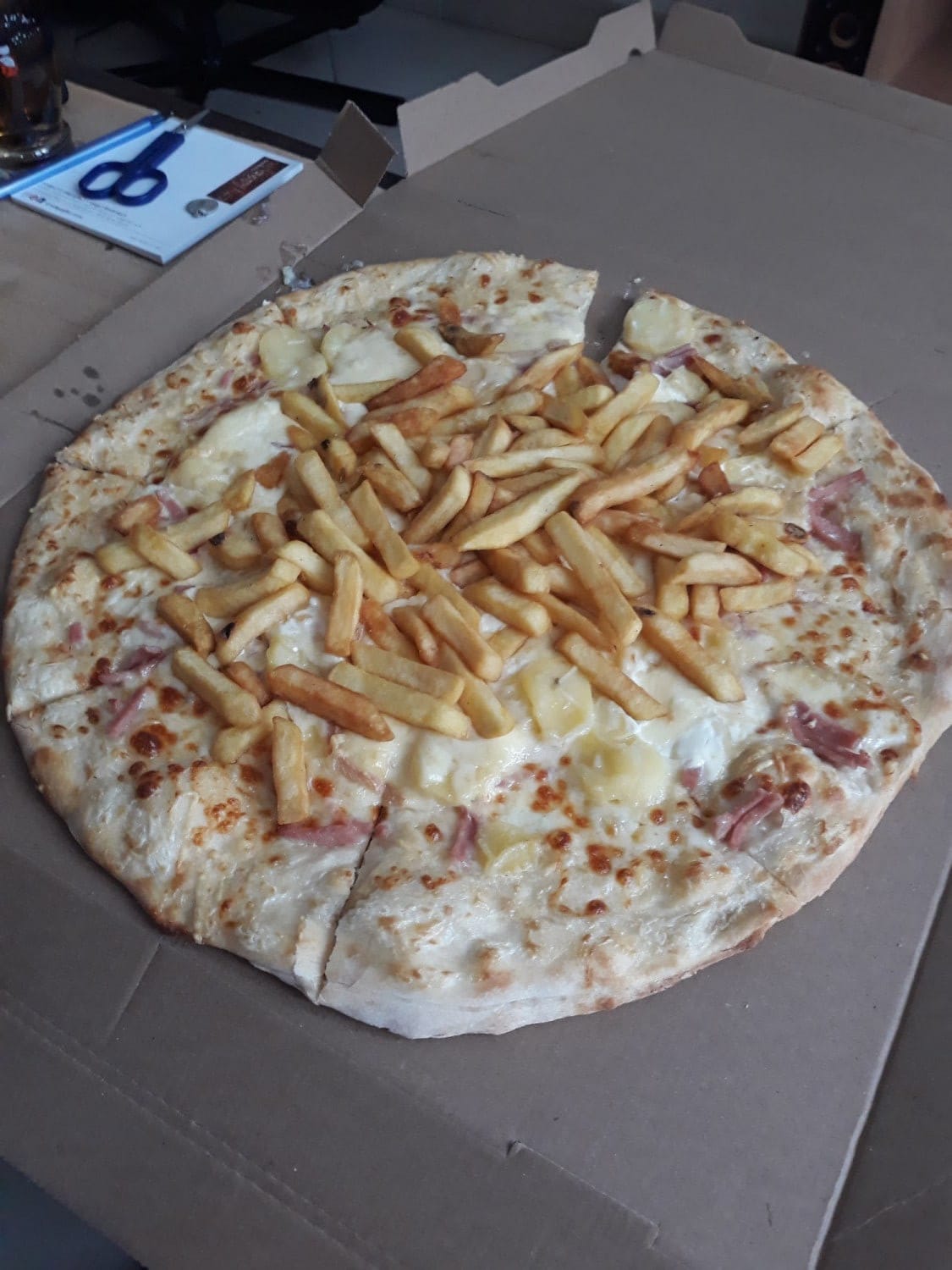 Bazouges Pizza — photo 2
