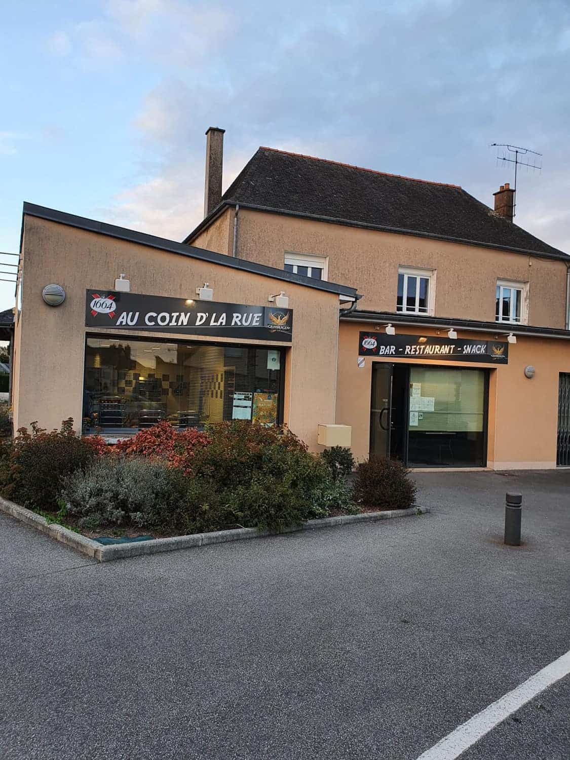 Au coin d'la rue — Bistro - Bar à La Chapelle Anthenaise — photo 3