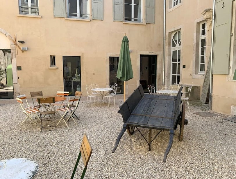 Antoinette — photo 2