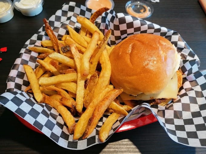 Au Burger — photo 2