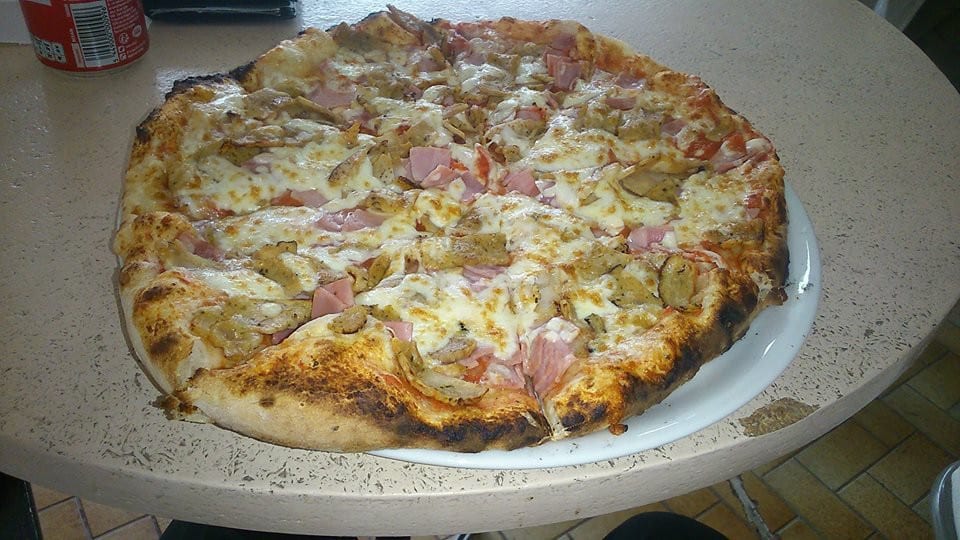 Pompei pizzas — photo 2