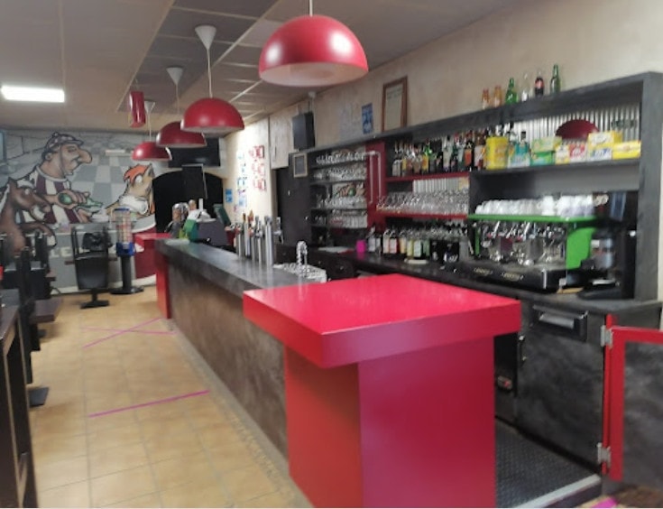 M.m.y  L'Embuscade — photo 3