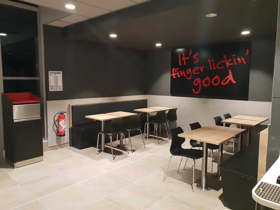 KFC - La salle de restauration 
