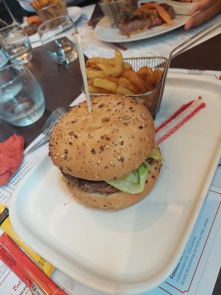 Bistro Régent - Un burger