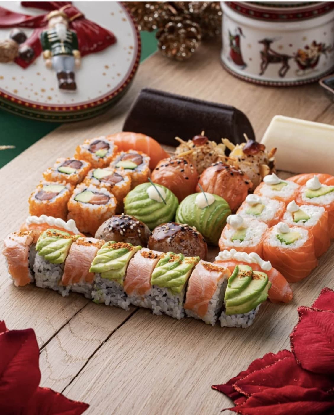 Eat sushi — photo 3