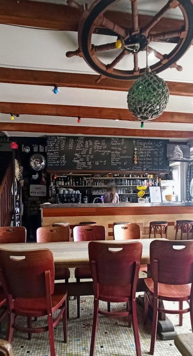 Le Café du Port — photo 3