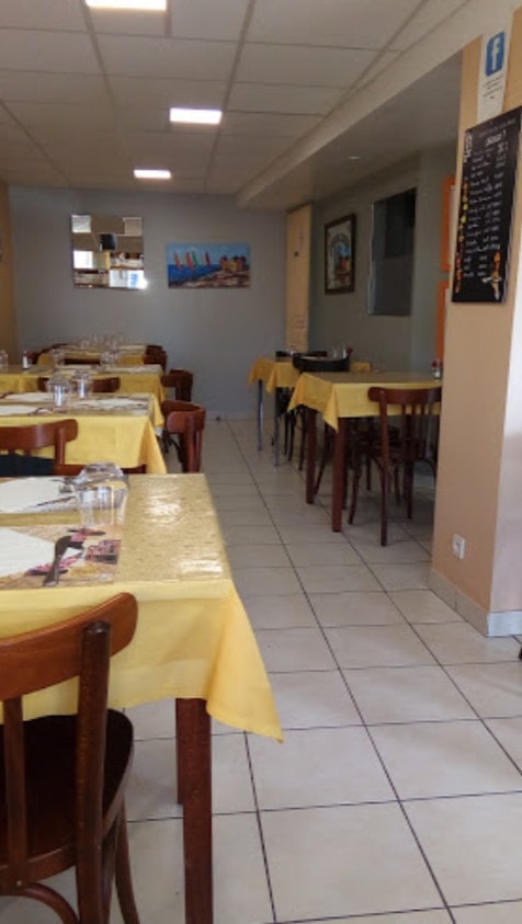Creperie De La Gare — photo 2
