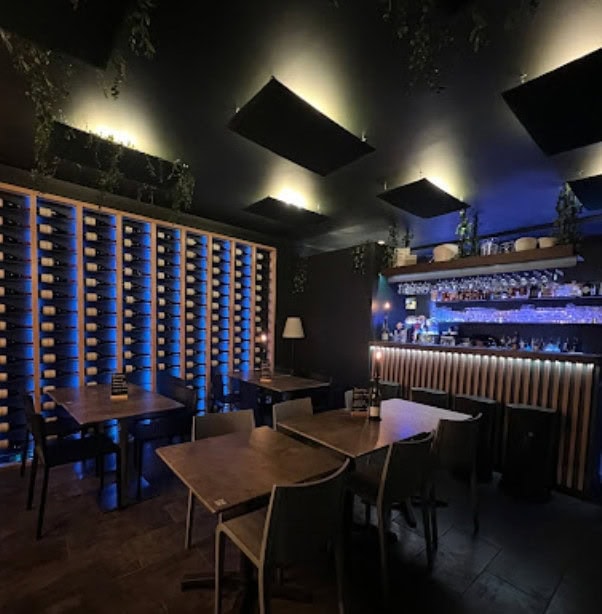 Bottle Bar — photo 3