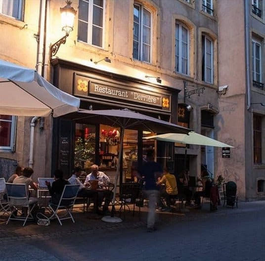 Photo de Derrière