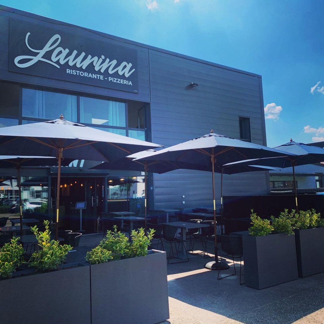 Laurina — photo 2