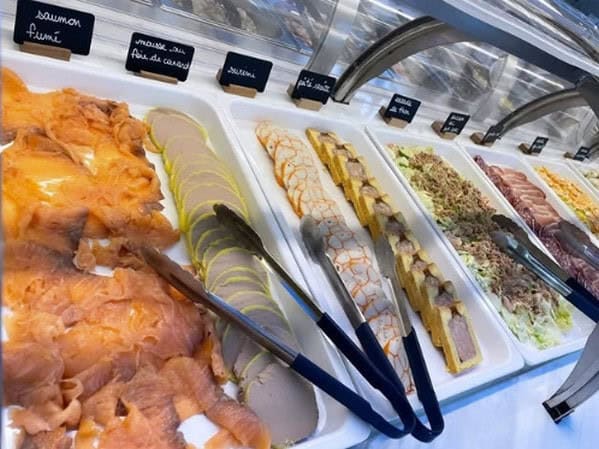 Buffet Du Monde — photo 2