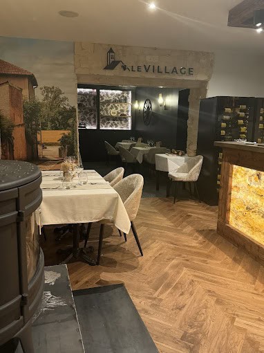 Le Village — photo 3