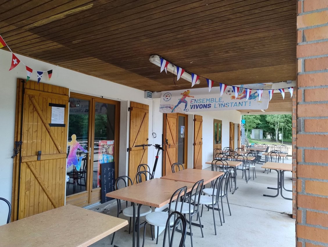 Guinguette à l'orée du bois — photo 3