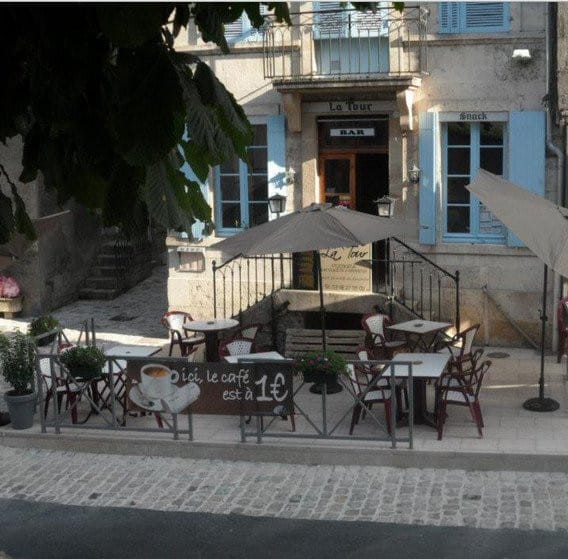 La Tour — photo 2