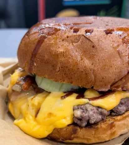 Baba Burger & Poké — photo 2