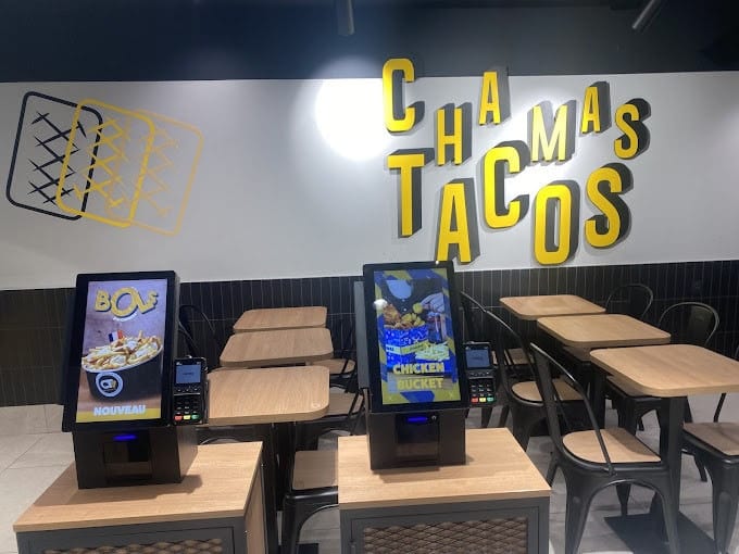 Chamas Tacos - La salle de restauration