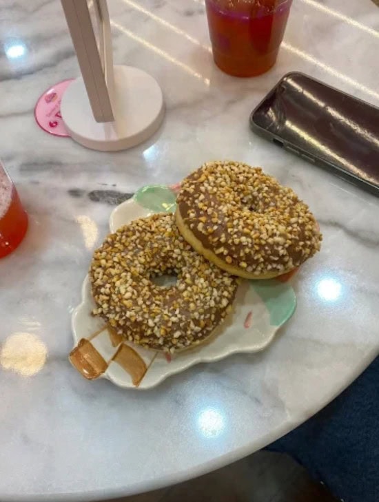 Donuts & Donuts — photo 2