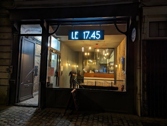 Le 17.45 — photo 2