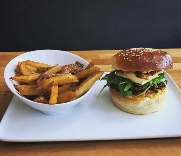 Pixies Bar&Burgers — photo 3