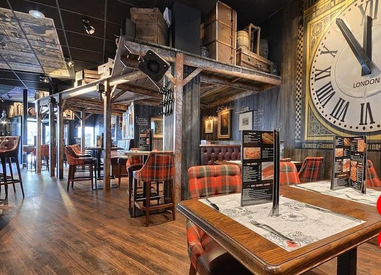 Sherlock Pub — photo 3