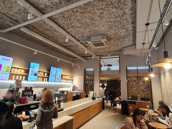 Starbucks Coffee — photo 3